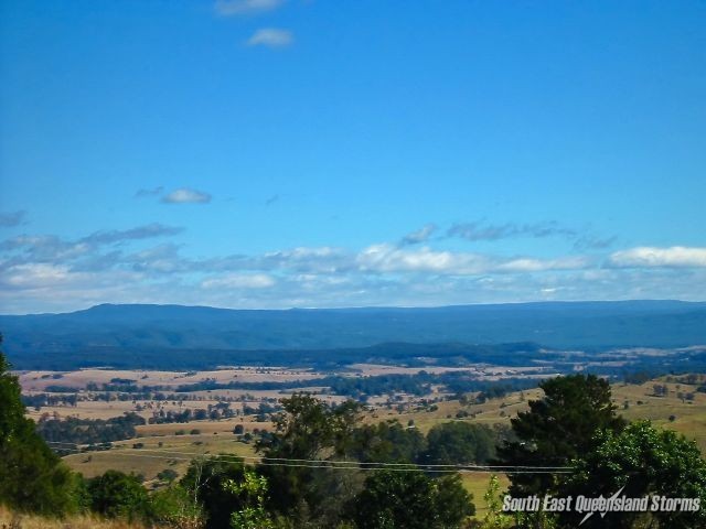 Overlooking the NE NSW ranges, west of Grafton