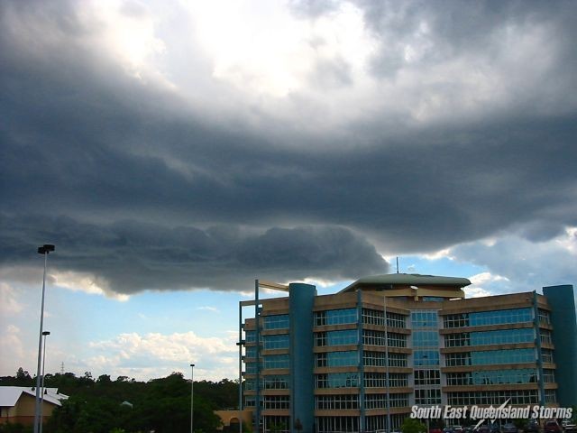 Shelf cloud, Westfield shopping centre