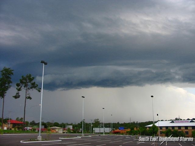 Middle of the shelf cloud