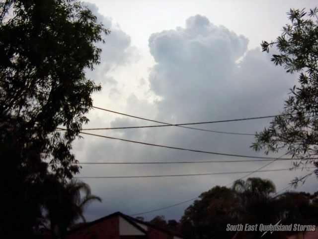 Solid Updrafts going up under high cloud