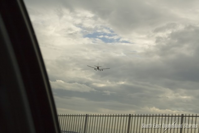 Qantas coming into land whilst driving over the Gateway in Brisbane